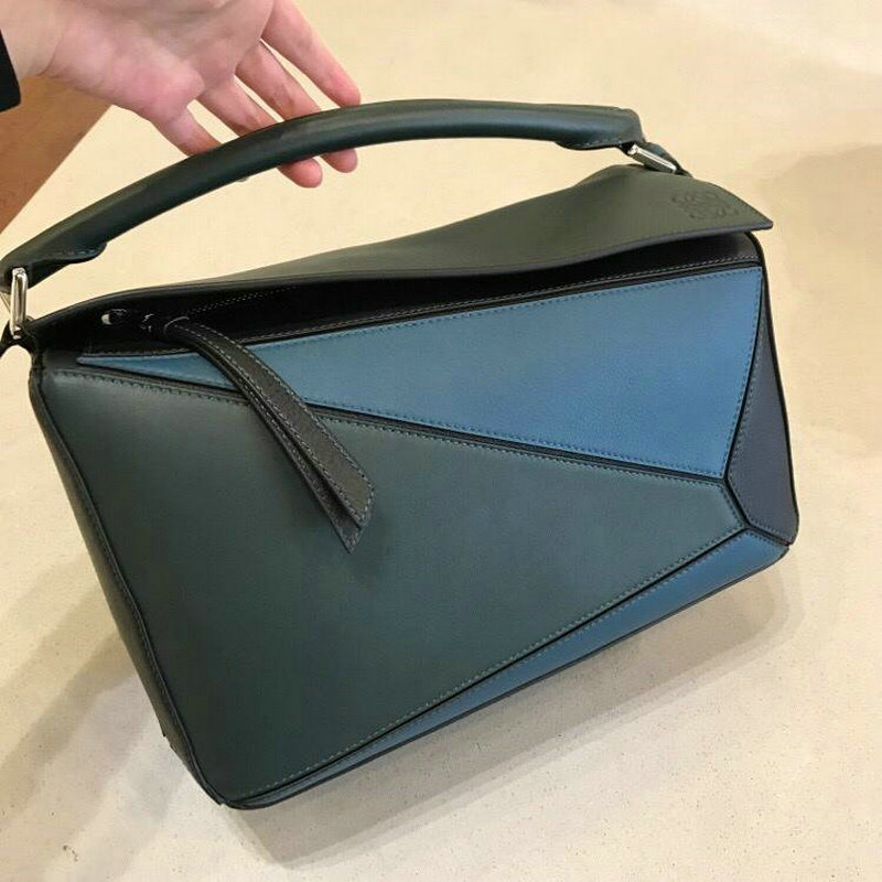 ロエベ  LOEWE DDB-LOW1609PQM 2018年最新作 パズル ショルダーバッグ ユニセックス ビジネス 出張 通勤 カーフレザー
