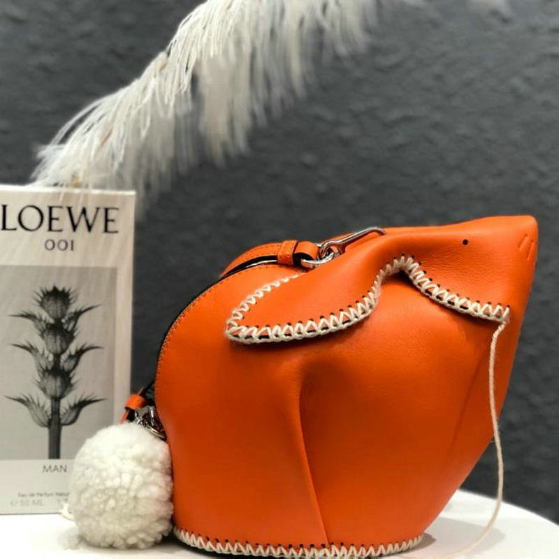 ロエベ LOEWE DDB-LEB18020X 2018年最新作 バニー ミニバッグ ショルダーバッグ コインケース