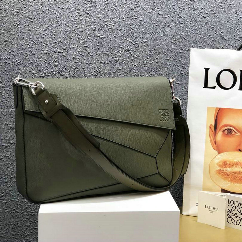 ロエベ  LOEWE DDB-LEB18012M 2018年最新作 パズル メッセンジャー バッグ ショルダーバッグ