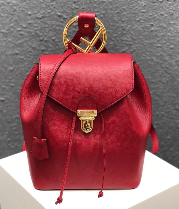 フェンディ  FENDI 025-FD0822RD  2018年最新作 バックパック レディース リュック ウィメンズバッグ
