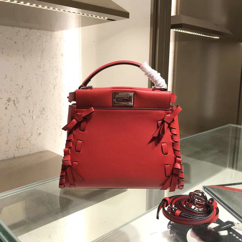 フェンディ  FENDI DDB-FD5329RD 2018年最新作 ピーカーブー トートバッグ ハンドバッグ 2way ショルダーバッグ
