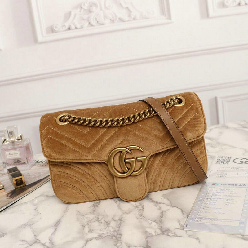 グッチ GUCCI 057-GGB18002　2018年最新作 GGマーモント ショルダーバッグ ベルベット レディースかばん