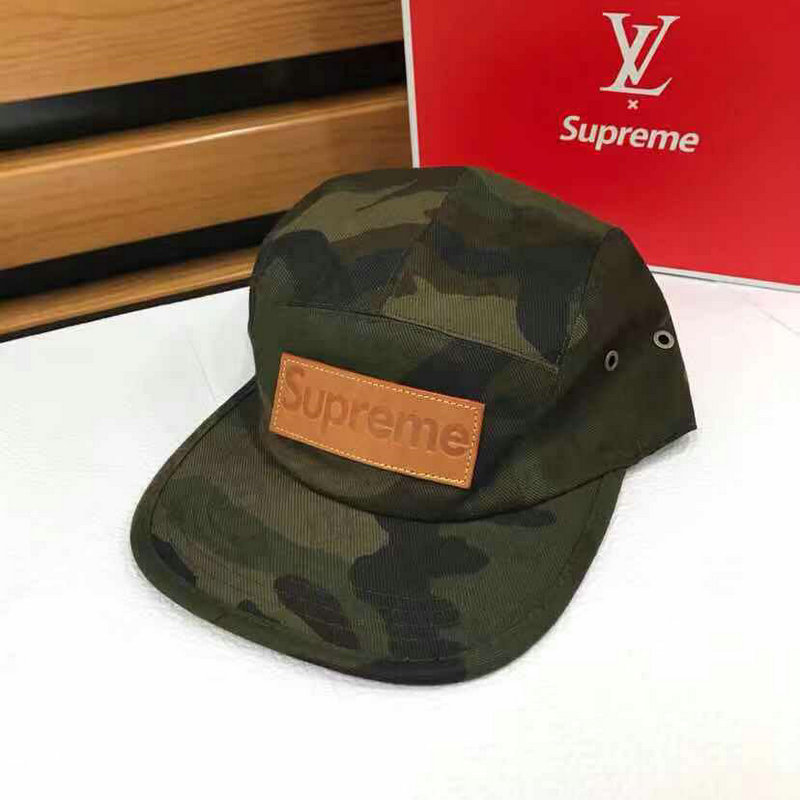 商品名称：ルイヴィトンLOUISVUITTON 057-LVM18008　2018年秋冬最新作 シュプリーム SUPREME ボックスロゴ カモキャンプ キャップ 帽子 カモフラージュ