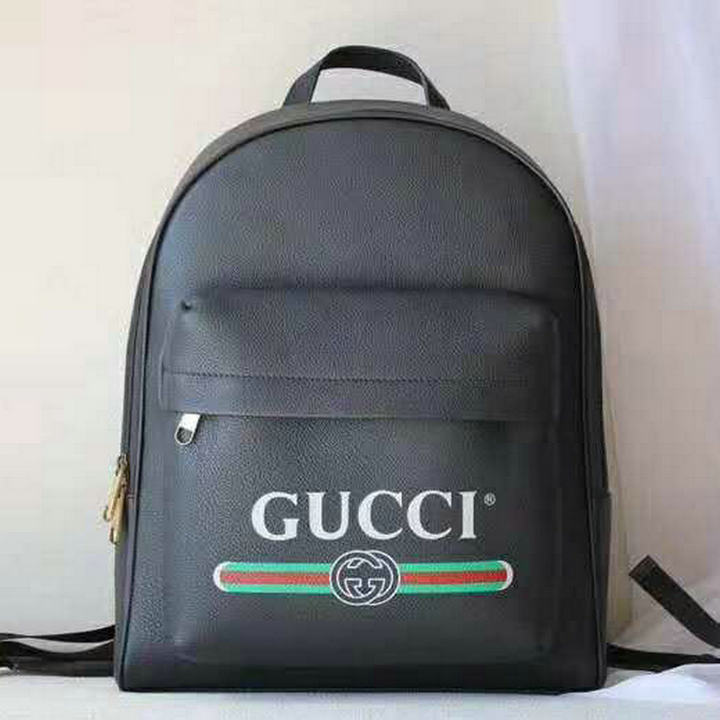 グッチGUCCI 057-GG547834　2018年秋冬最新作 プリント バックパック レザー リュックサック 人気 高校生 大学生 リュック 通学 通勤 黒