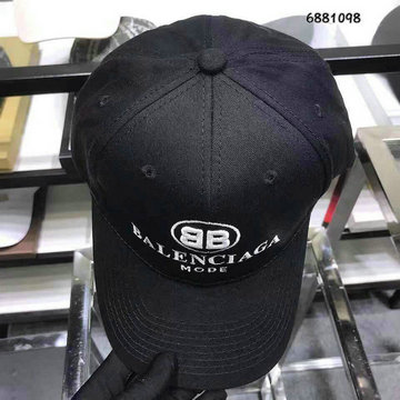 バレンシアガBALENCIAGA CT-BAM18002　2018年最新作 キャップ 帽子 黒