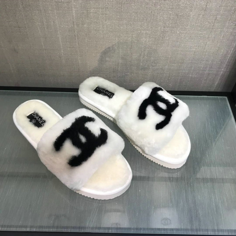 商品名称：シャネル  CHANEL 26-CH1617 2018年秋冬最新作 サポサンダル 暖かいシューズ 冬履き ルームシューズ 室内用 ファー 5色