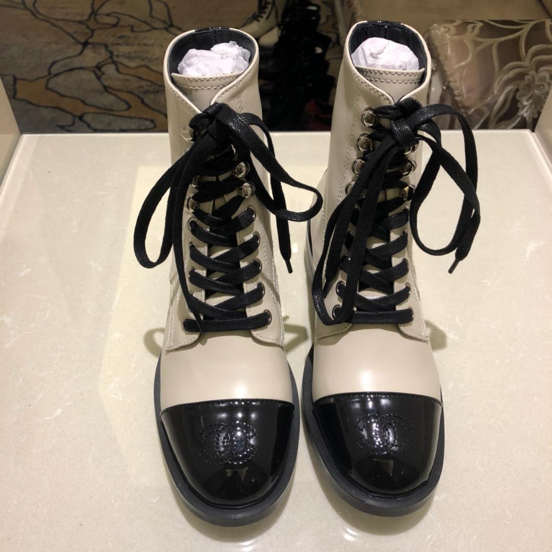 シャネル CHANEL 26-CH3373 2018年秋冬最新作 マーティンブーツ カーフレザー レディースシューズ レースアップ 通勤 通学 カジュアルシューズ ファッション 3色