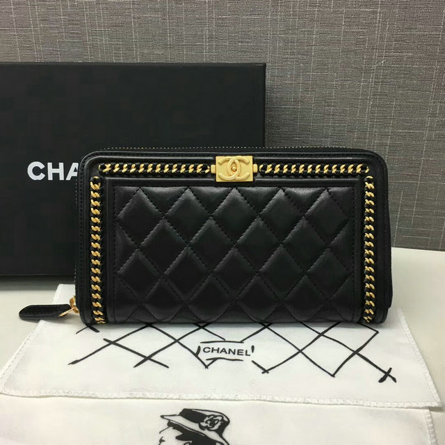 CH681-LFH　シャネル　2018年最新作　ファスナー長財布
