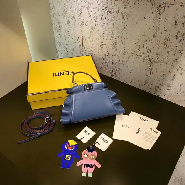 フェンディ　168-FD8773SQL　2018年最新作　MICRO BAG 　ハンドバッグ　ショルダー付き　トートバッグ
