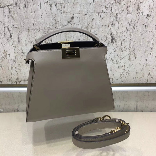 フェンディ　2018年新品　トートショルダーバッグ