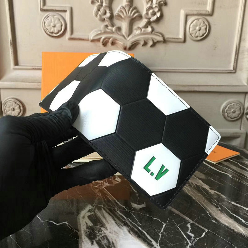 商品名称：ルイヴィトン　057-M63293　2018年新品　ポルトフォイユ・スレンダー　二つ折り短財布