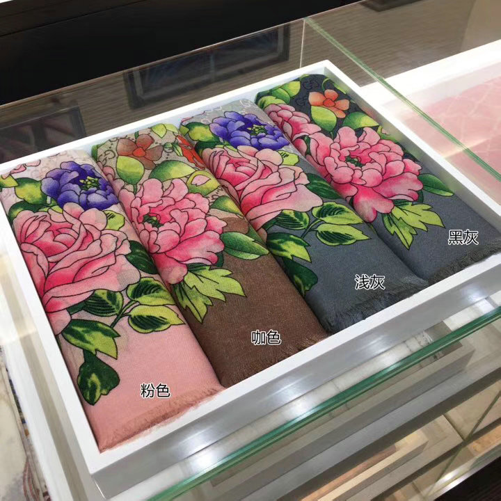 商品名称：グッチ　AN-GGM18004　2018年最新作秋冬　マフラー　ショール　カシミヤ　100x200cm