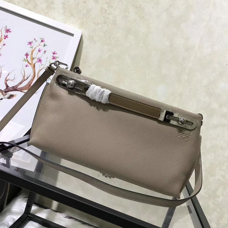 ロエベ ZZ-LEB18004H　2018年新品 ミッシー MISSY バッグ レディースバッグ カーフレザー ショルダーバッグ ウィメンズ ハンドバッグ