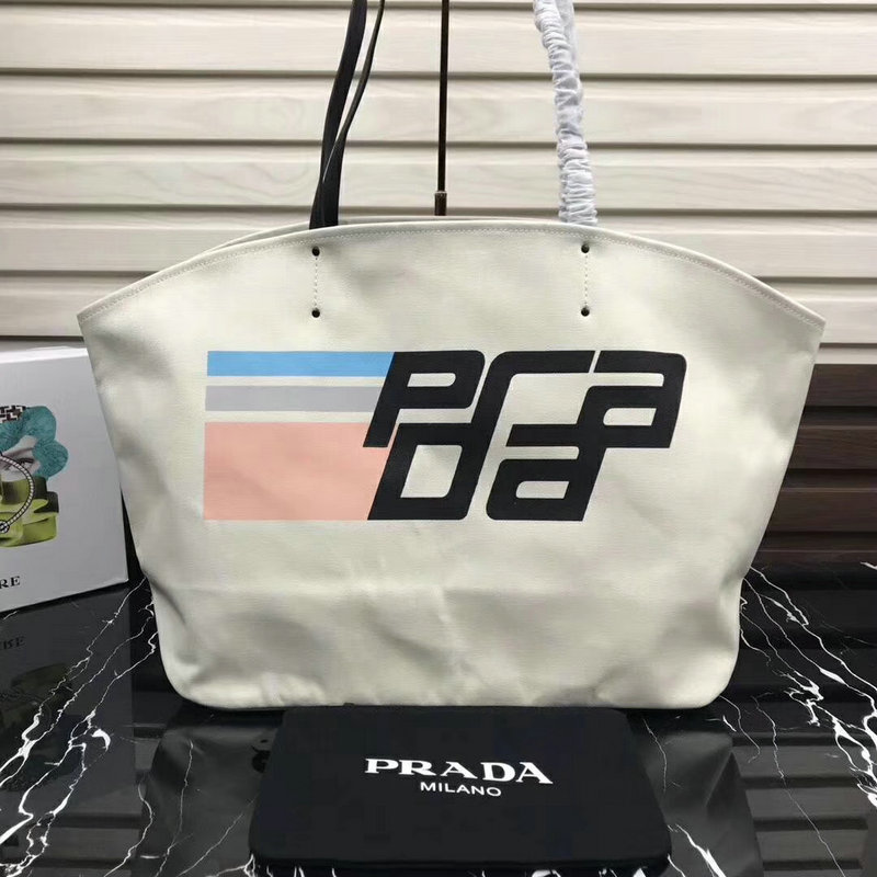 プラダ 025-PD1BG220D　2018年最新作 ハンドバッグ ショッピングバッグ トートバッグ キャンパス