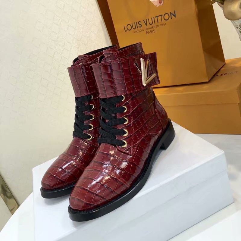 ルイヴィトン 26-LV908　2018年秋冬最新作 ショートブーツ レディース カジュアルシューズ レースアップ 通勤 通学 大学生 プレゼント