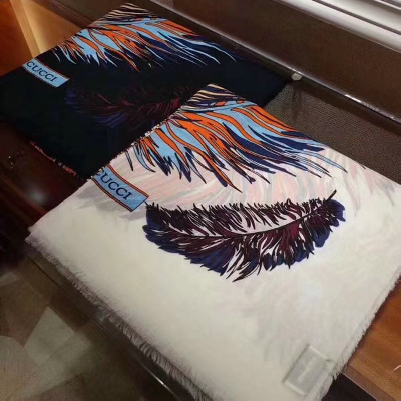商品名称：グッチ AN-GGM18006　2018年最新作秋冬 マフラー ショール カシミヤ 140x140cm