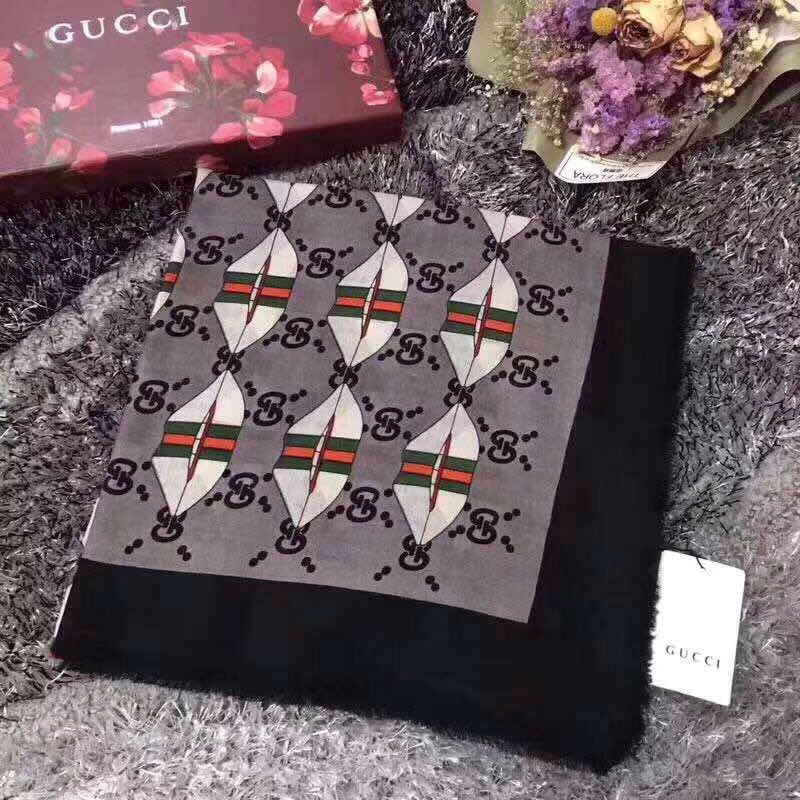グッチ AN-GGM18007　2018年最新作秋冬 マフラー ショール カシミヤ 140x140cm