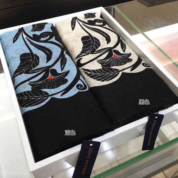 商品名称：ルイヴィトン AN-LVM18003　2018年最新作秋冬 マフラー ショール カシミヤ 140x140cm