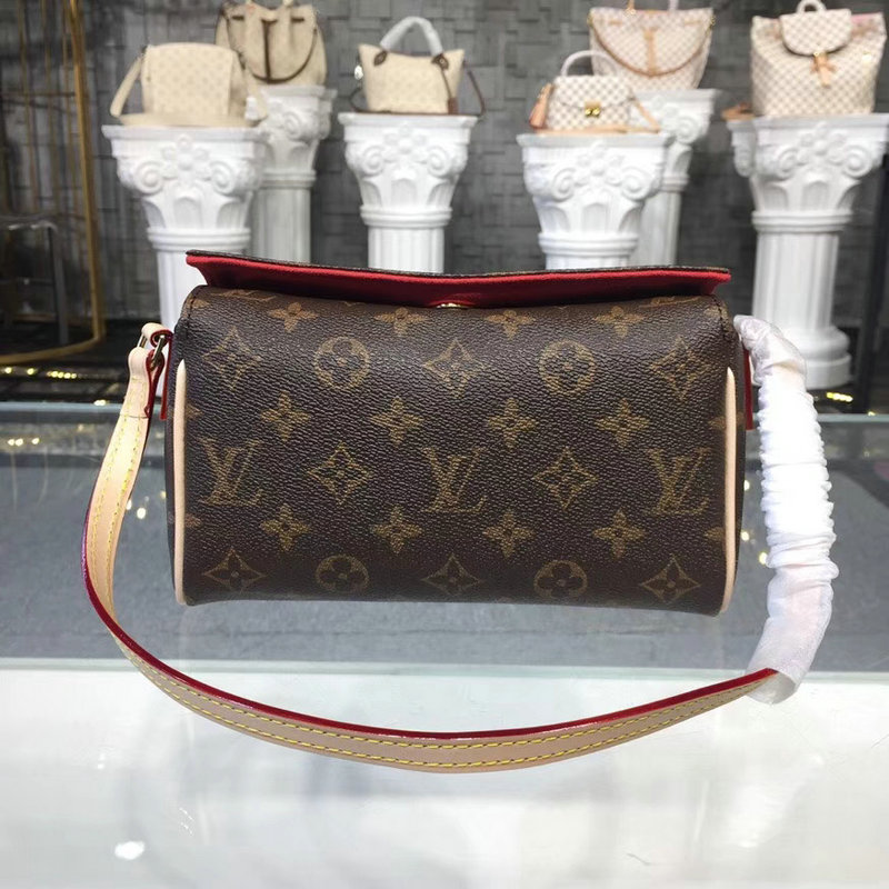 商品名称：ルイヴィトン 057-M51900 2018年最新作 ショルダーバッグ モノグラム
