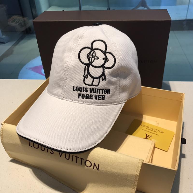 商品名称：ルイヴィトン  LOUISVUITTON  CT-LVM18010  2018/2019年最新作 帽子 ベースボールキャップ 男女兼用 季節問わず 黒 白
