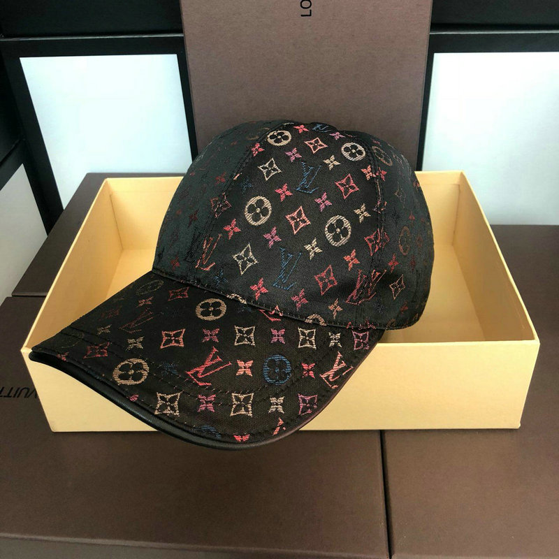 商品名称：ルイヴィトン   LOUISVUITTON CT-LVM18011 2018/2019年最新作 帽子 ベースボールキャップ 男女兼用 季節問わず