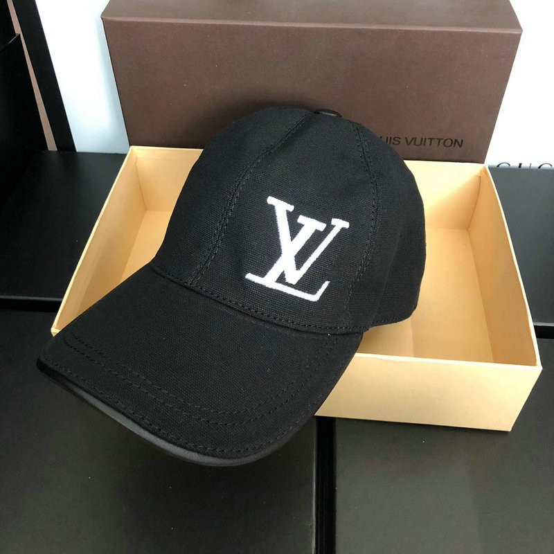 ルイヴィトン   LOUISVUITTON CT-LVM18015 2018/2019年最新作 帽子 ベースボールキャップ 男女兼用 季節問わず