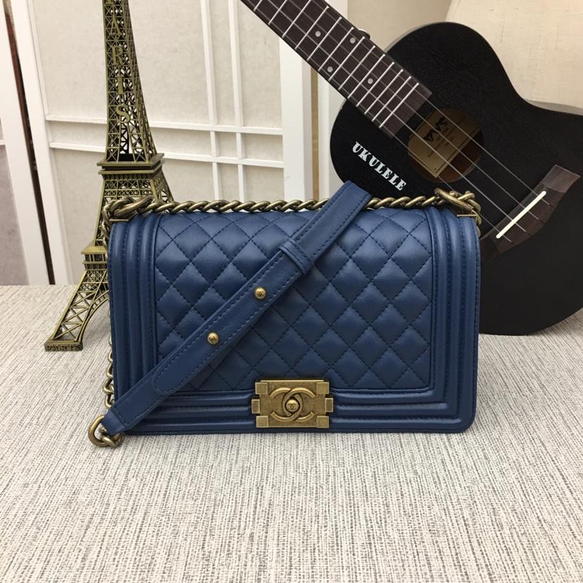 シャネル CHANEL JS-CH67086GYJ 2019年最新入荷 BOY ショルダーバッグ 斜め掛け レディース フラップバッグ ラムスキン