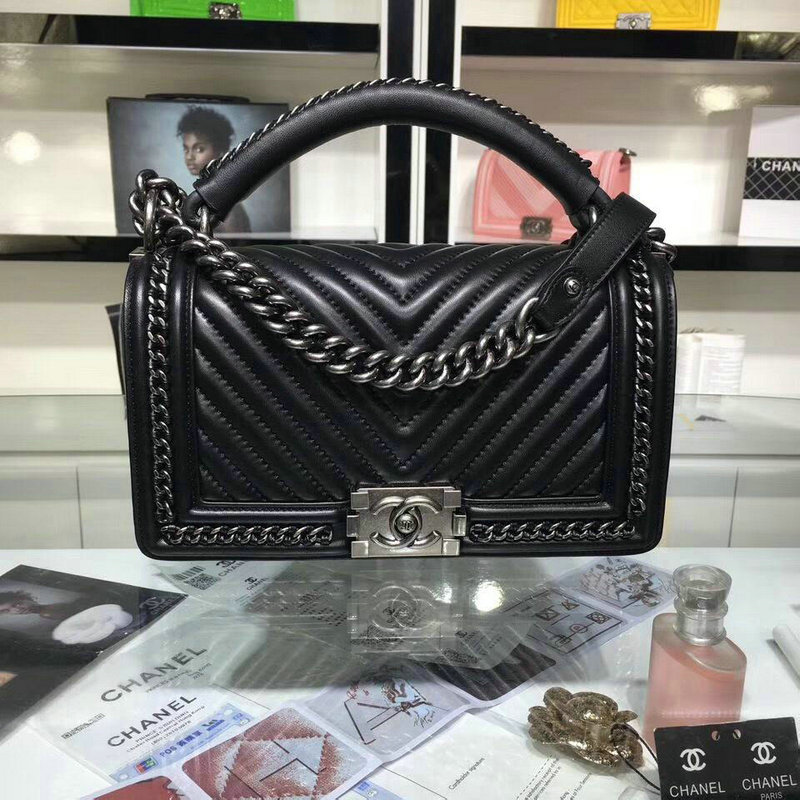 商品名称：シャネル CHANEL JS-CH67086VYK 2019年最新入荷 BOY ショルダーバッグ 斜め掛け レディース フラップバッグ ラムスキン 黒
