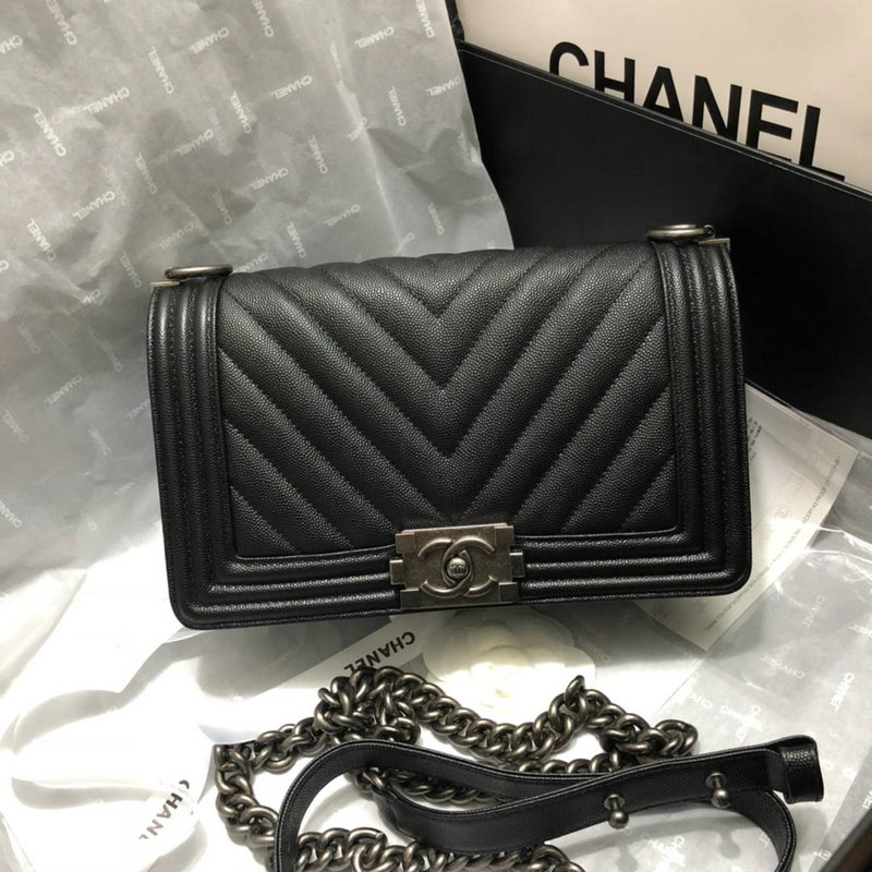 シャネル CHANEL JS-CH67086VQH 2019年最新入荷 BOY ショルダーバッグ 斜め掛け レディース フラップバッグ キャビアスキン 黒