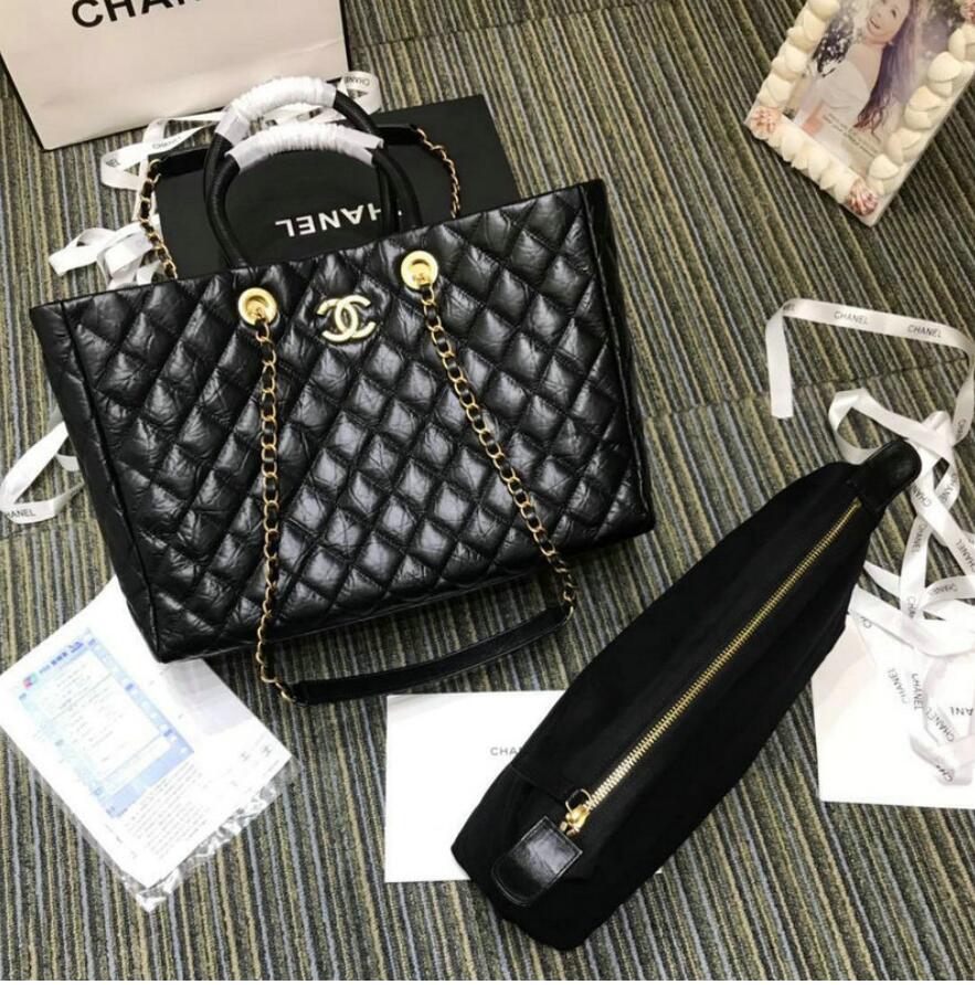 商品名称：シャネル  CHANEL  JS-CH93525GL 2019年最新入荷 ラージ ショッピングバッグ ハンドバッグ 大容量 レディース トートバッグ カーフスキン 黒