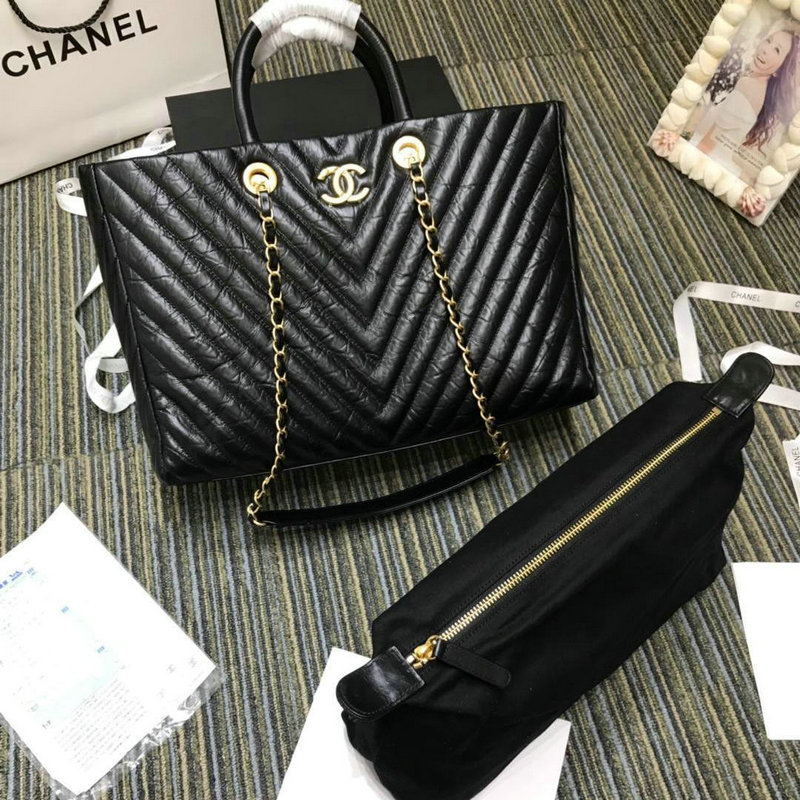 シャネル   CHANEL  JS-CH93525VY  2019年最新入荷 ラージ ショッピングバッグ ハンドバッグ 大容量 レディース トートバッグ カーフスキン 黒