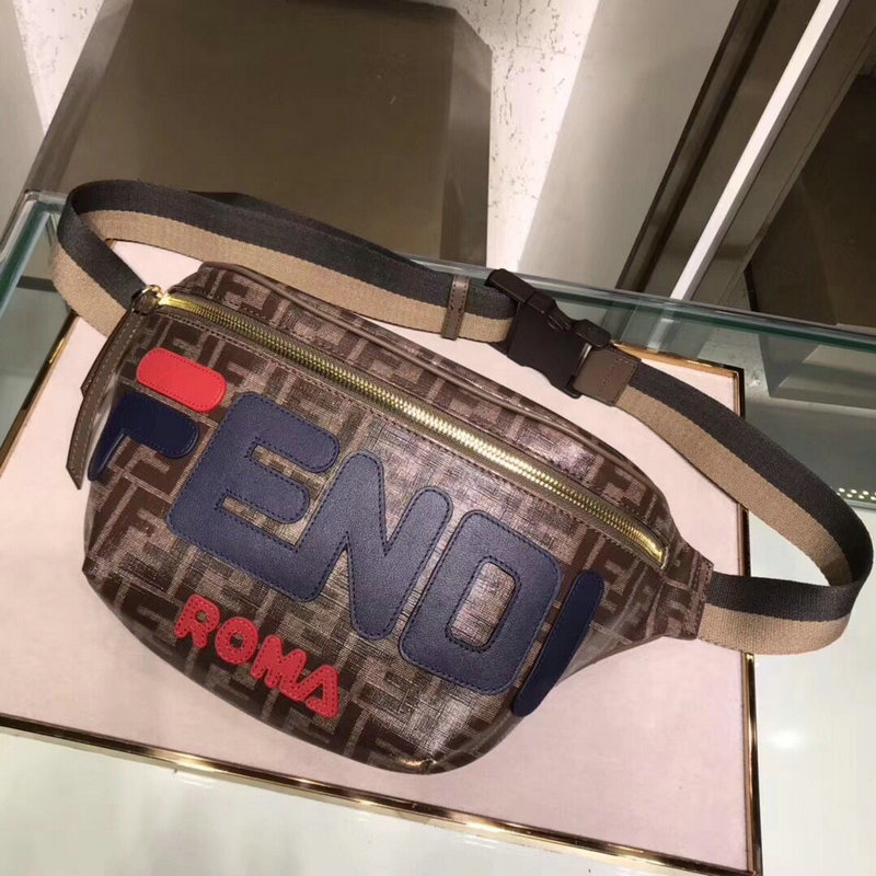フェンディ FENDI  DDB-FDB18010R 2018年最新作 ベルトバッグ ウェストバッグ チェストバッグ 男女兼用
