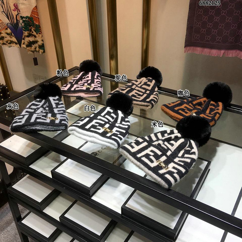 フェンディ FENDI  CT-FDM18012 2018/2019年最新作 帽子 ニット 冬 防寒