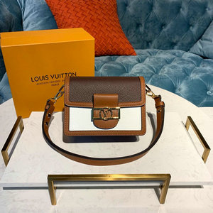 ルイヴィトン LOUISVUITTON  057-M53806 2019年最新入荷 ドーフィーヌ MINI ショルダーバッグ レディースかばん トリヨン
