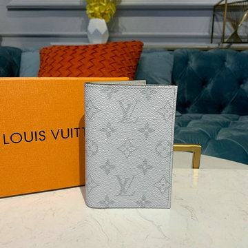 商品名称：ルイヴィトン LOUISVUITTON  057-M60189B 2019年最新入荷 クーヴェルテュール パスポール NM パスポート カードケース モノグラムキャンパス