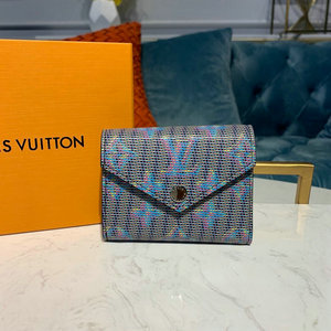 商品名称：ルイヴィトン LOUISVUITTON 2019年最新入荷 ポルトフォイユ ゾエ 三つ折り短財布 小銭入れ コインケース モノグラム LV ポップ