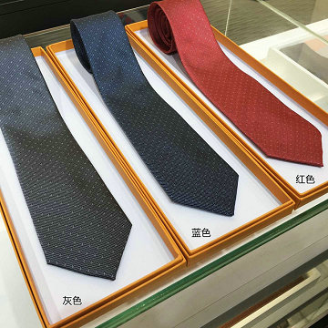 ルイヴィトン LOUISVUITTON  AN-LDLV19003 2019年最新入荷 クラヴァット モノグラム クラシック 8cm ネクタイ シルク