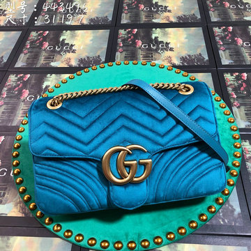 商品名称：グッチ GUCCI  057-GG443496RQ2019年最新入荷 GGマーモント 斜め掛け ョルダーバッグ レディースかばん スエード