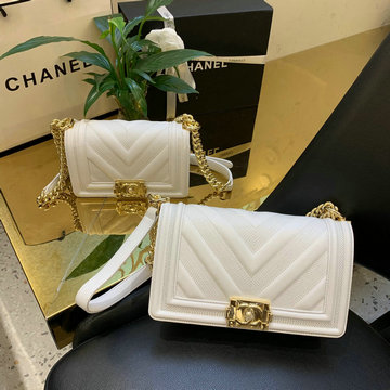 商品名称：シャネル CHANEL JS-CH68085VKB  2019年最新入荷 BOY スモール ハンドバッグ 斜め掛け ショルダーバッグ