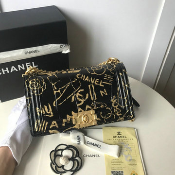 シャネル CHANEL JS-CH67086YG  2019年最新入荷 BOY スモール ハンドバッグ 斜め掛け ショルダーバッグ