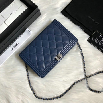 シャネル CHANEL JS-CH80287QYS 2019年最新入荷 クラシック チェーン ウォレット キャバスキン 斜め掛けショルダーバッグ