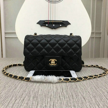 商品名称：シャネル CHANEL  JS-CHB19017 2019年最新入荷 クラシック 斜めがけ ショルダーバッグ ラムスキン レディース