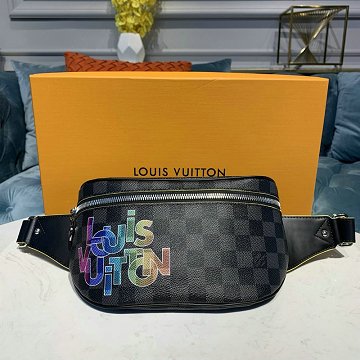 商品名称：ルイヴィトン LOUISVUITTON  057-N44336 2019年最新入荷 ディスカバリー バムバッグ ウェストバッグ ボディバッグ ショルダーバッグ ダミエグラフィット