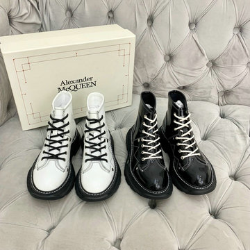 アレキサンダー マックイーン ALEXANDER McQUEEN  26-AMJ20003 2020年秋冬最新入荷 マーティンブーツ ショートブーツ レディースシューズ レースアップ