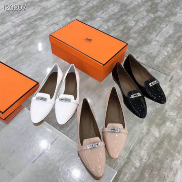 エルメス HERMES  26-HEJ20005 2020年秋冬最新作 ローファーシューズ フラットシューズ パンプス パテントレザー レディース 靴