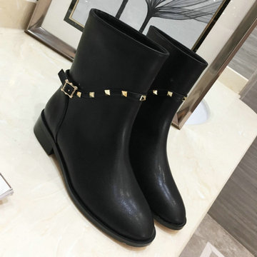 ヴァレンティノ Valentino  26-VTJ20003 20200年秋冬最新作 ロックスタッズ ショートブーツ レディースシューズ カジュアルシューズ 靴 レザー