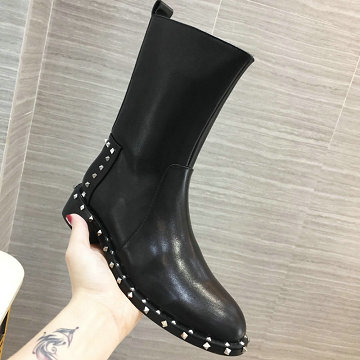 商品名称：ヴァレンティノ Valentino 26-VTJ20010  20200年秋冬最新作 ロックスタッズ ロングブーツ レディースシューズ カジュアルシューズ 靴 レザー
