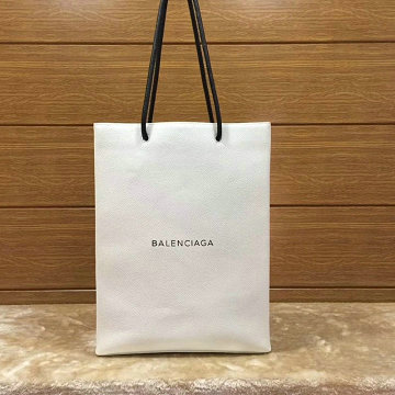 バレンシアガ BALENCIAGA  YUN-BA485113 2019年最新入荷 トップハンドルバッグ トートバッグ ショッピングバッグ スクエア レディースかばん カーフレザー