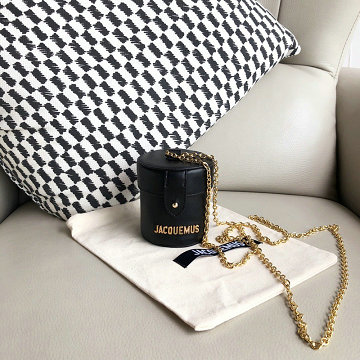 ジャックムー Jacquemus YS-JQ56032K  2019年最新入荷 mini Le Vanity ミニバケットバッグ 斜め掛け ショルダーバッグ チェーン小銭入れ レザー