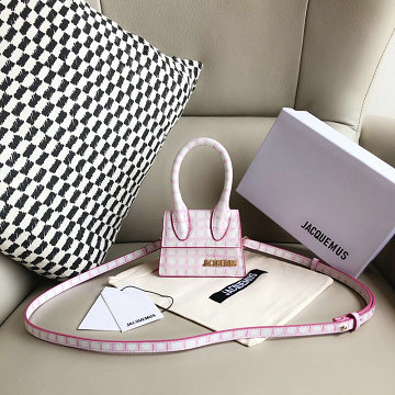 ジャックムー Jacquemus  YS-JQ56038FF 2019年最新入荷 Le sac Chiquito ミニハンドバッグ 斜め掛け ショルダーバッグ レディースかばん レザー